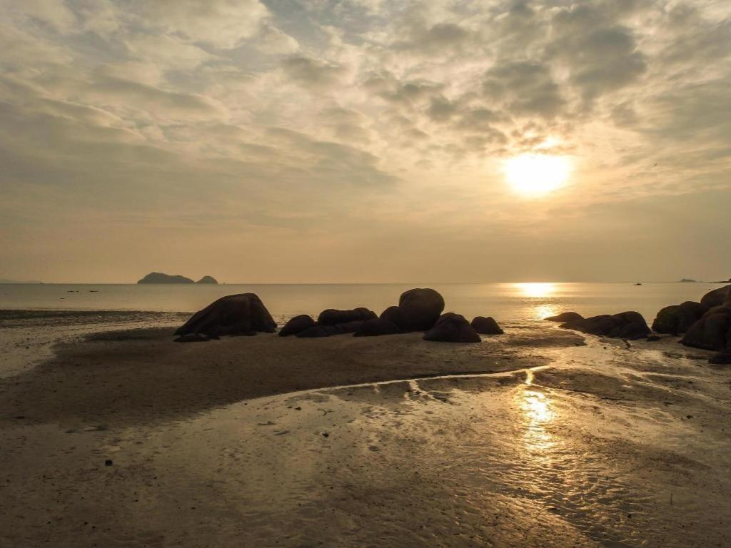 Phangan Cabana Resort Haad Son Esterno foto