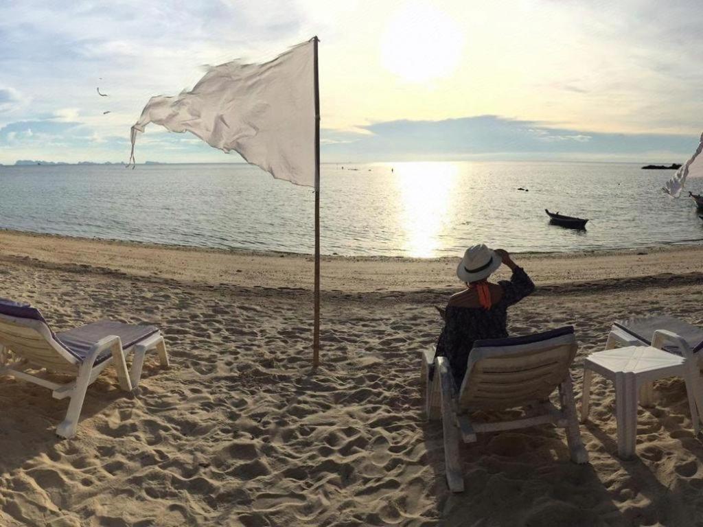 Phangan Cabana Resort Haad Son Esterno foto